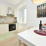 Apartmán Junona - Poluotok Na Dlanu *