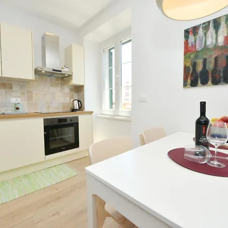 Apartman Junona - Poluotok Na Dlanu *