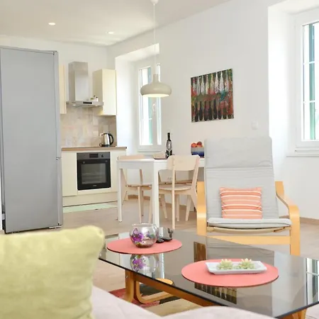 Junona - Poluotok Na Dlanu Zadar