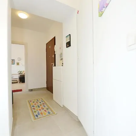 Junona - Poluotok Na Dlanu * Zadar