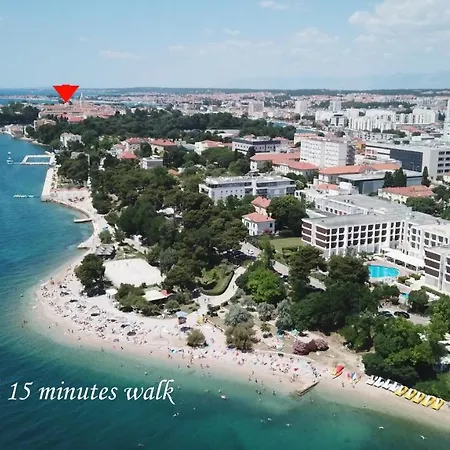 Junona - Poluotok Na Dlanu Zadar